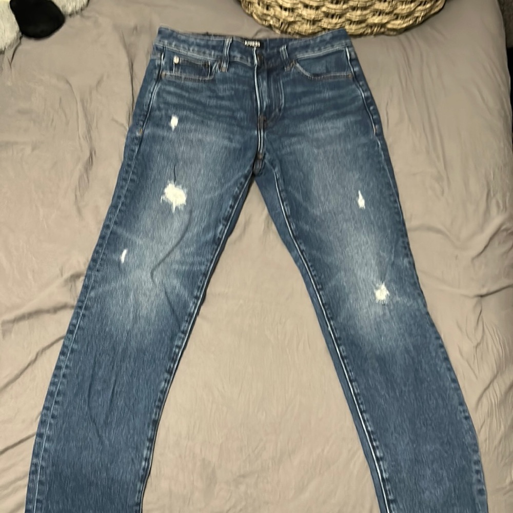 Light blue ripped express jeans